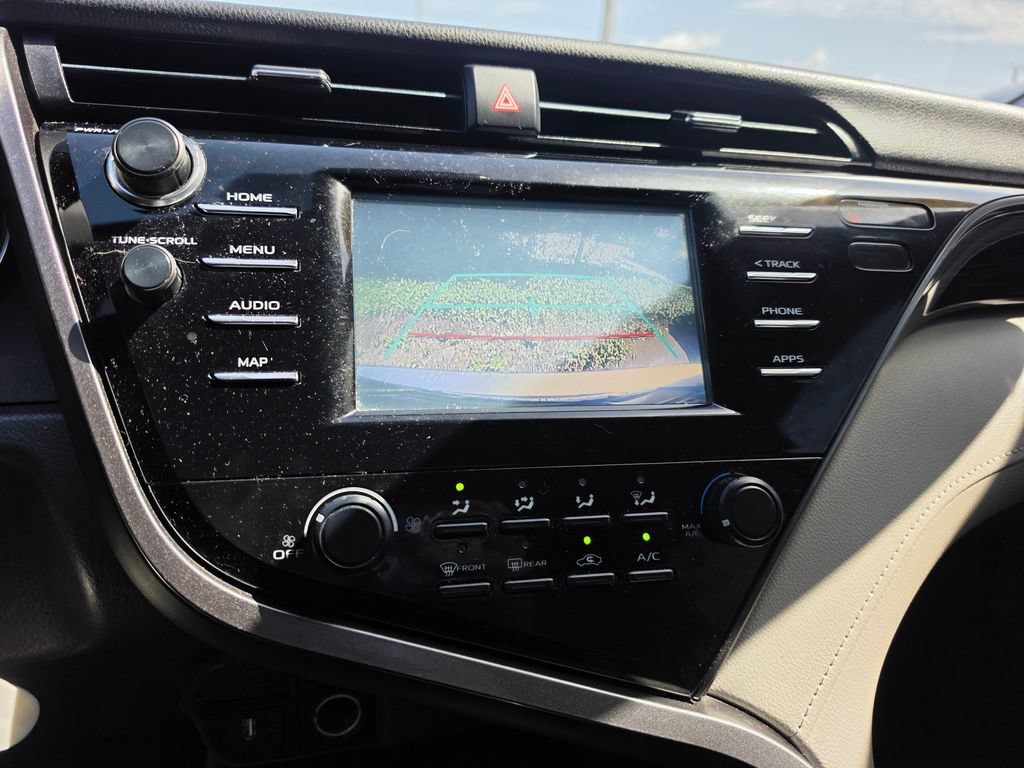 Used 2019 Toyota Camry LE FWD image 25