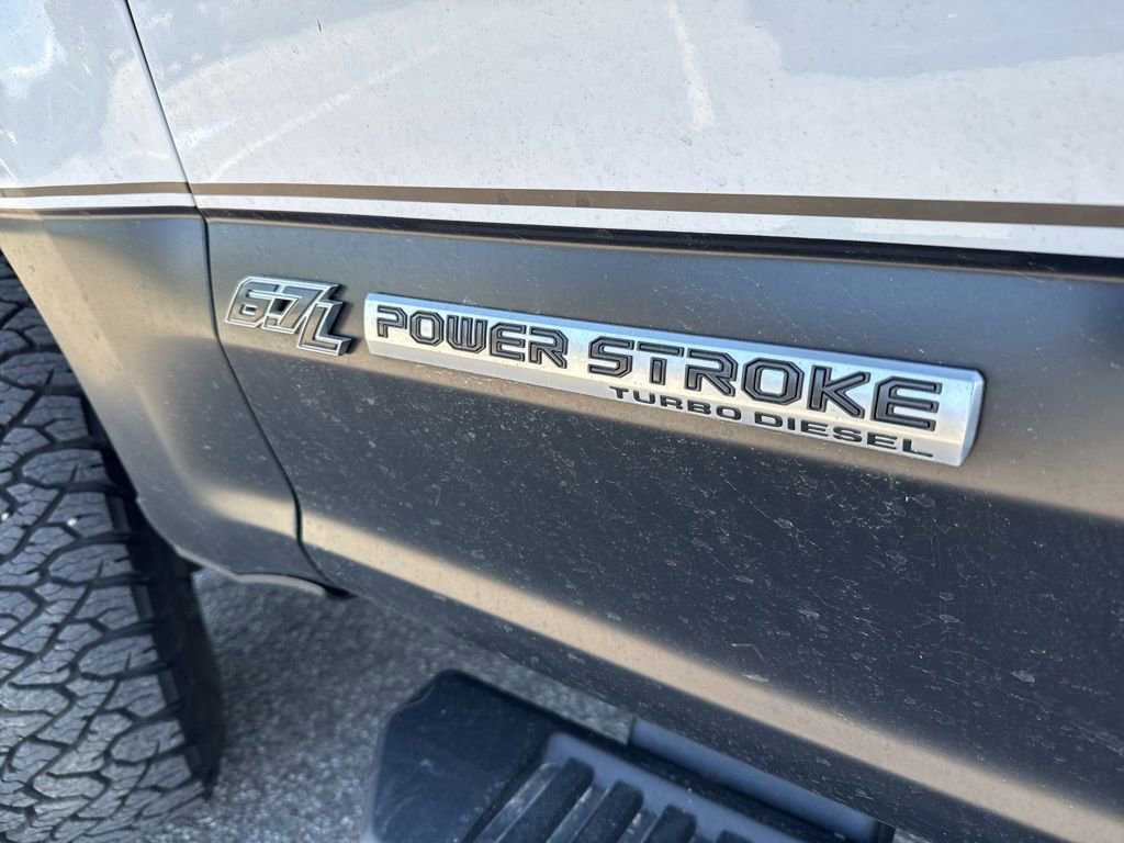 Used 2019 Ford F250 XL w/ STX Appearance Package AWD/4WD image 3