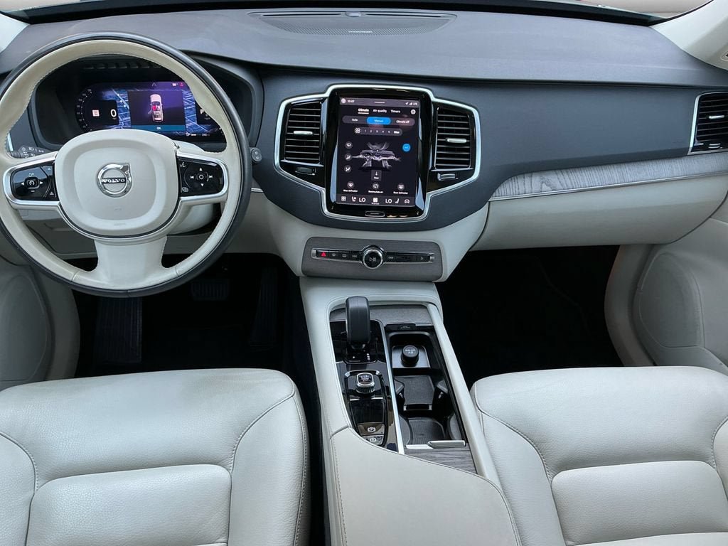 Used 2023 Volvo XC90 B6 Plus w/ Protection Package Premier AWD/4WD image 11