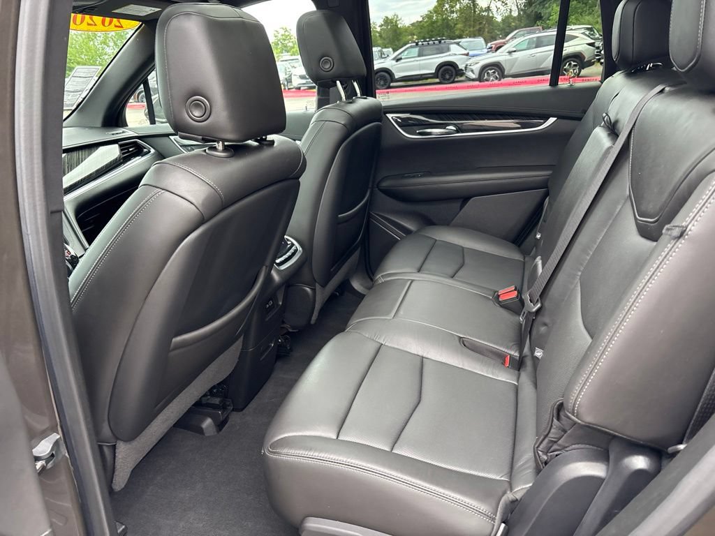 Used 2020 Cadillac XT6 Premium Luxury FWD image 14