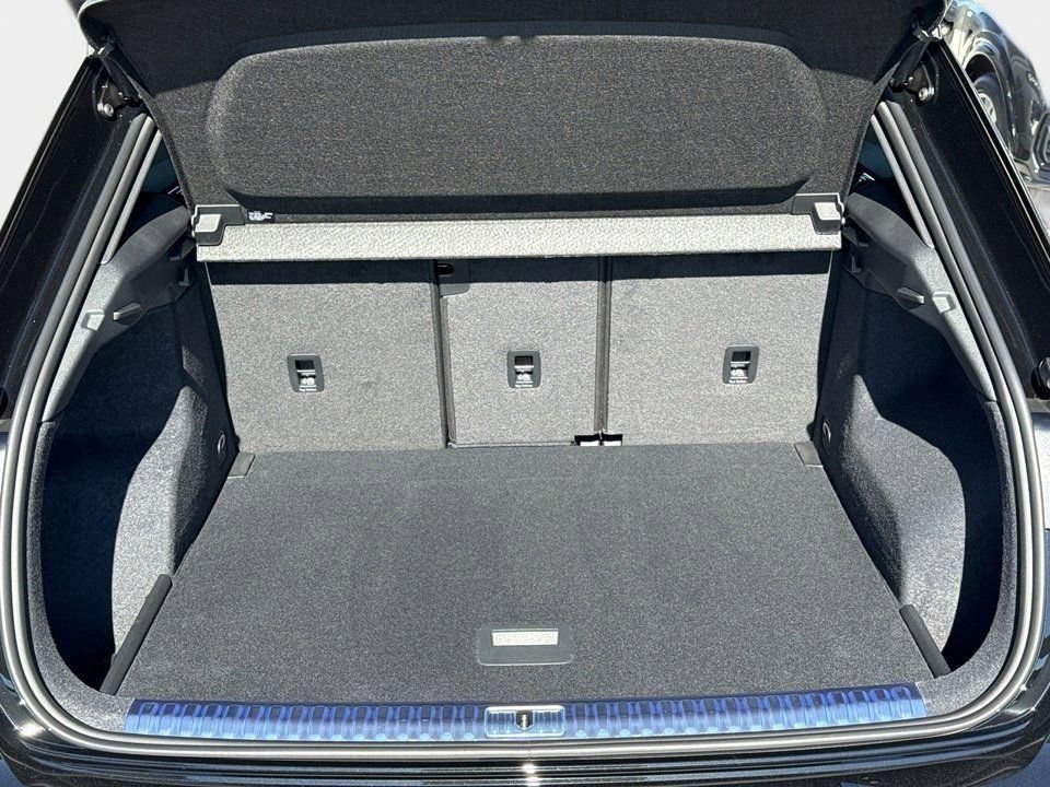 Certified 2025 Audi Q3 2.0T Premium w/ Convenience Package image 7