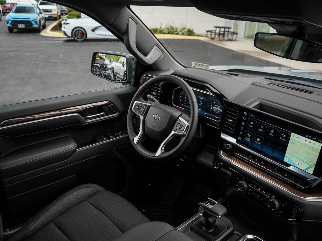 New 2026 Chevrolet Silverado 1500 RST AWD/4WD image 12