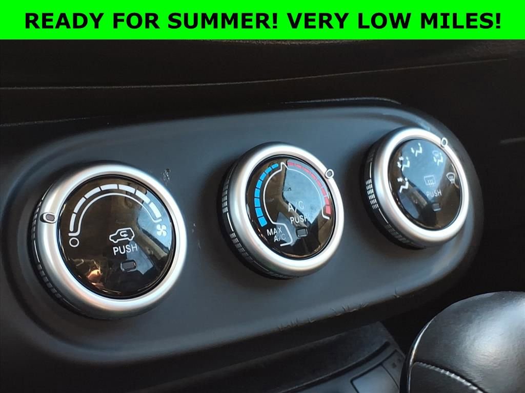 Used 2022 FIAT 500X Trekking w/ Cold Weather Group image 14