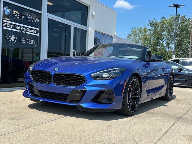 Used 2025 BMW Z4 M40i w/ Edition RWD image 5