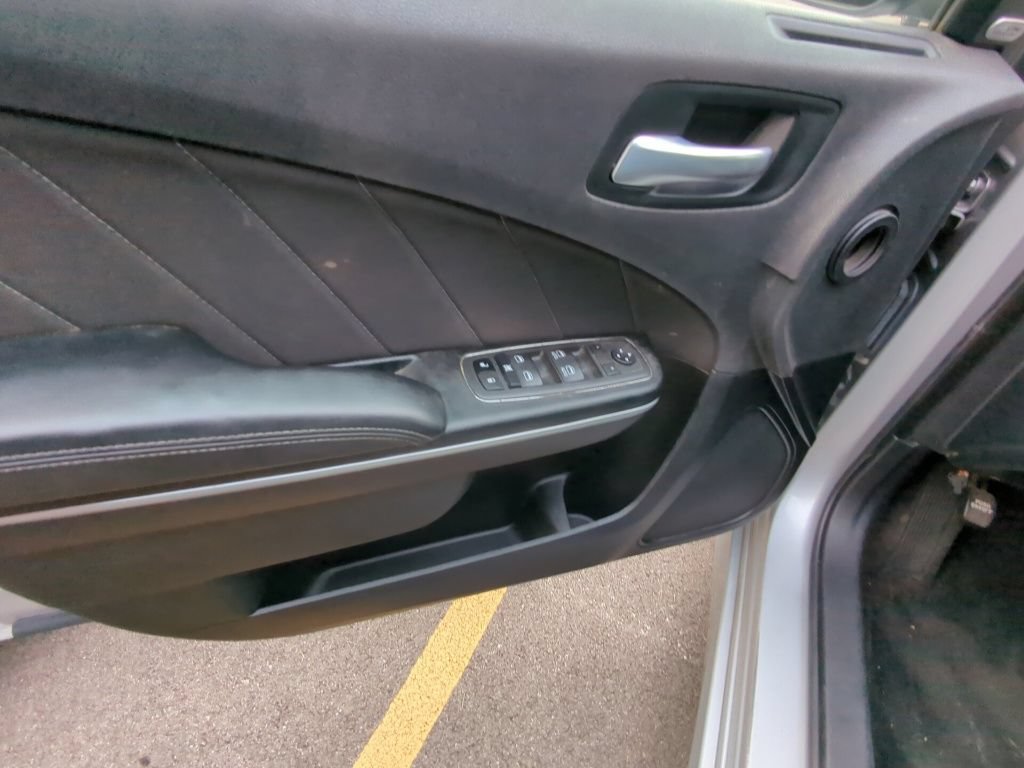 Used 2022 Dodge Charger GT RWD image 8