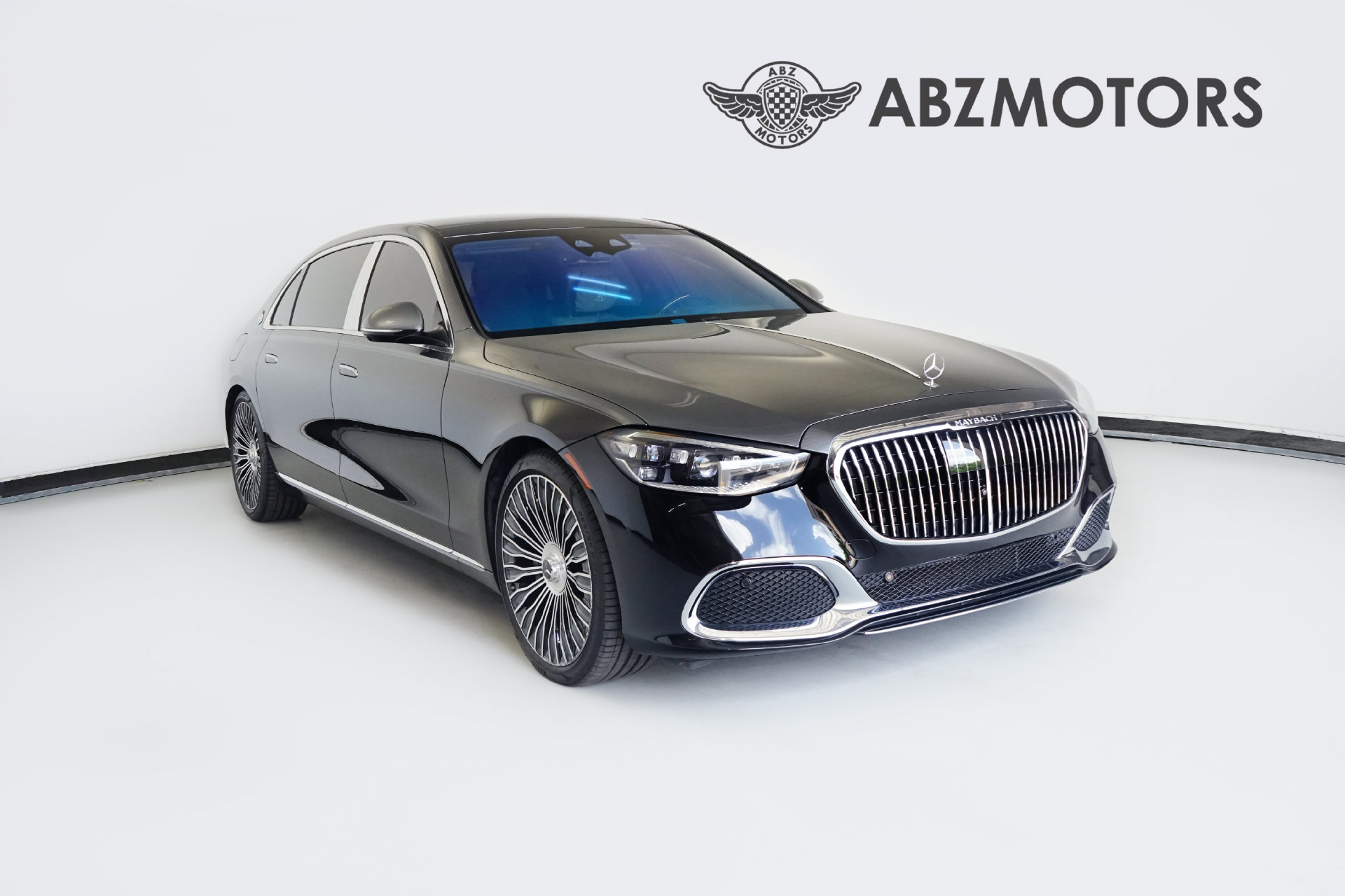 Used 2024 Mercedes-Benz Maybach S 580 4MATIC image 1