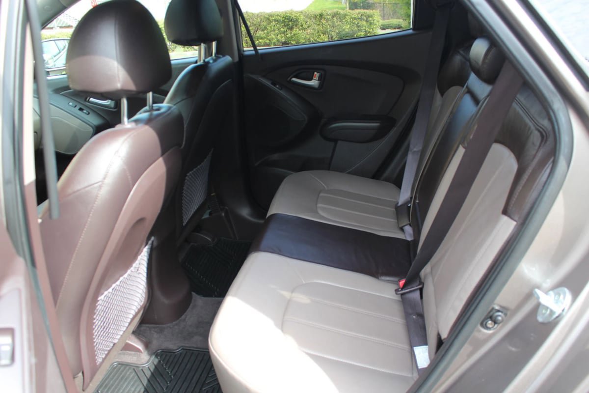 Used 2013 Hyundai Tucson Limited w/ Premium Pkg AWD/4WD image 20
