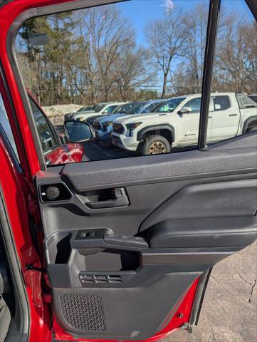 Certified 2025 Toyota 4Runner TRD Off-Road Premium w/ Tow Technology Package AWD/4WD image 17