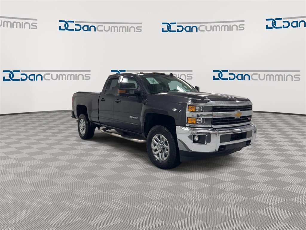Used 2016 Chevrolet Silverado 2500 LT w/ LT Convenience Package image 2