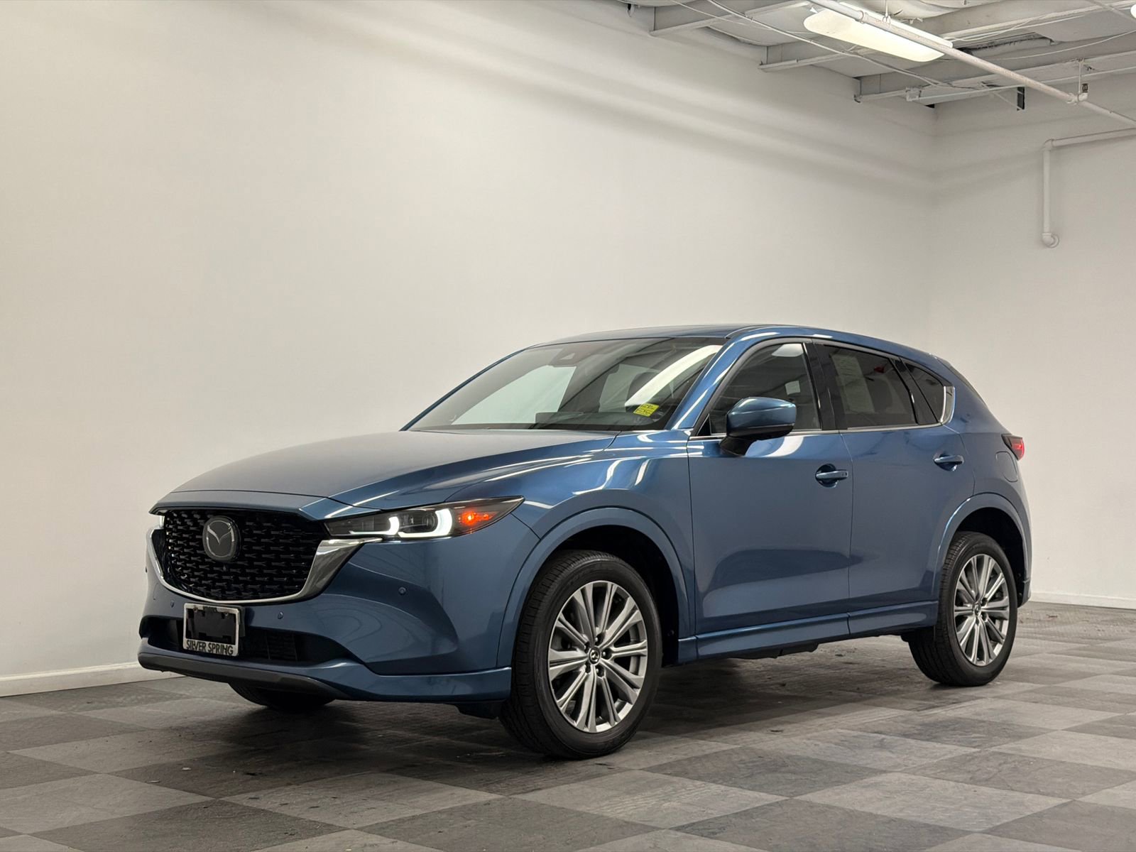 Used 2022 MAZDA CX-5 Signature AWD/4WD image 1