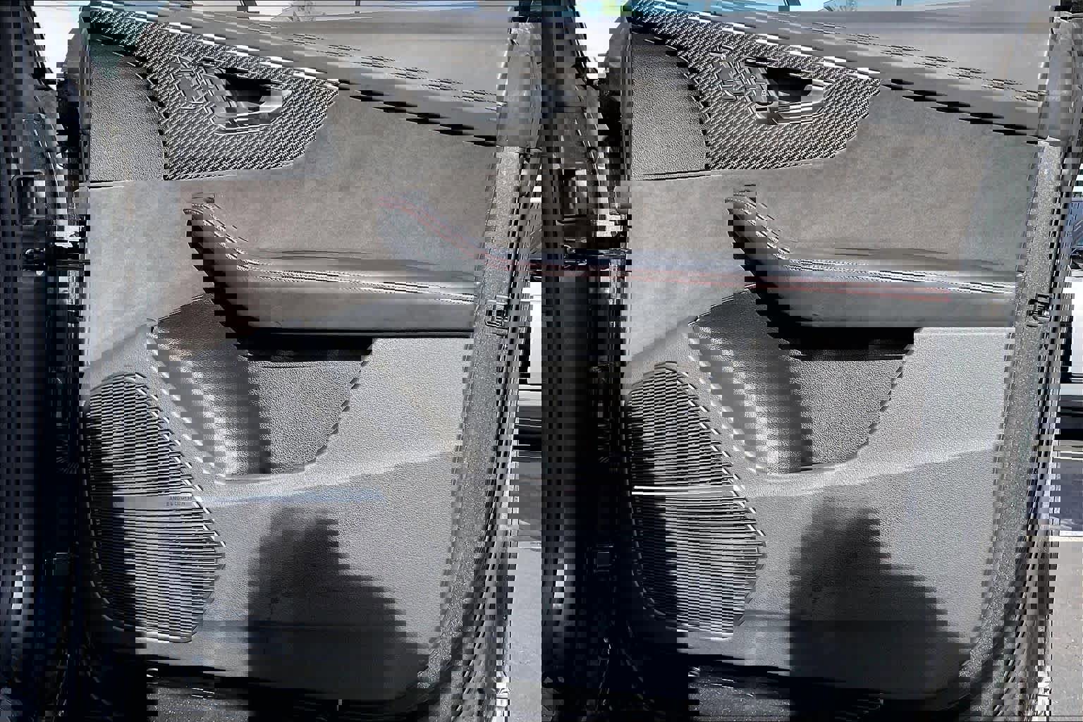 Used 2020 Audi RS Q8 w/ Carbon Optic Package image 26