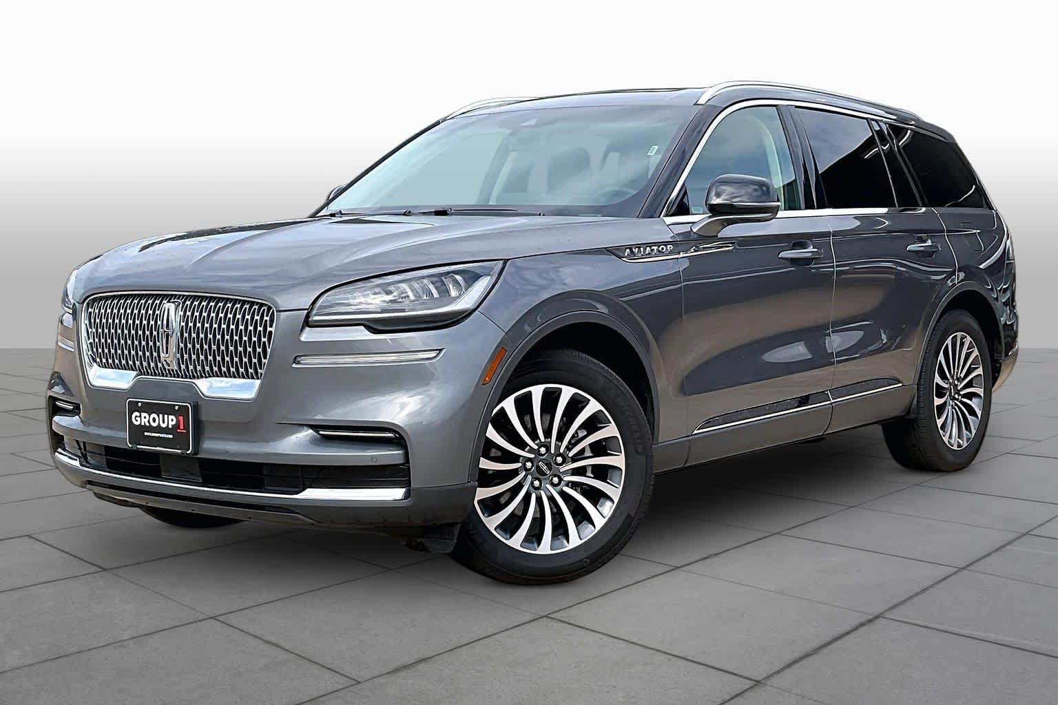 Used 2024 Lincoln Aviator Reserve AWD/4WD image 5