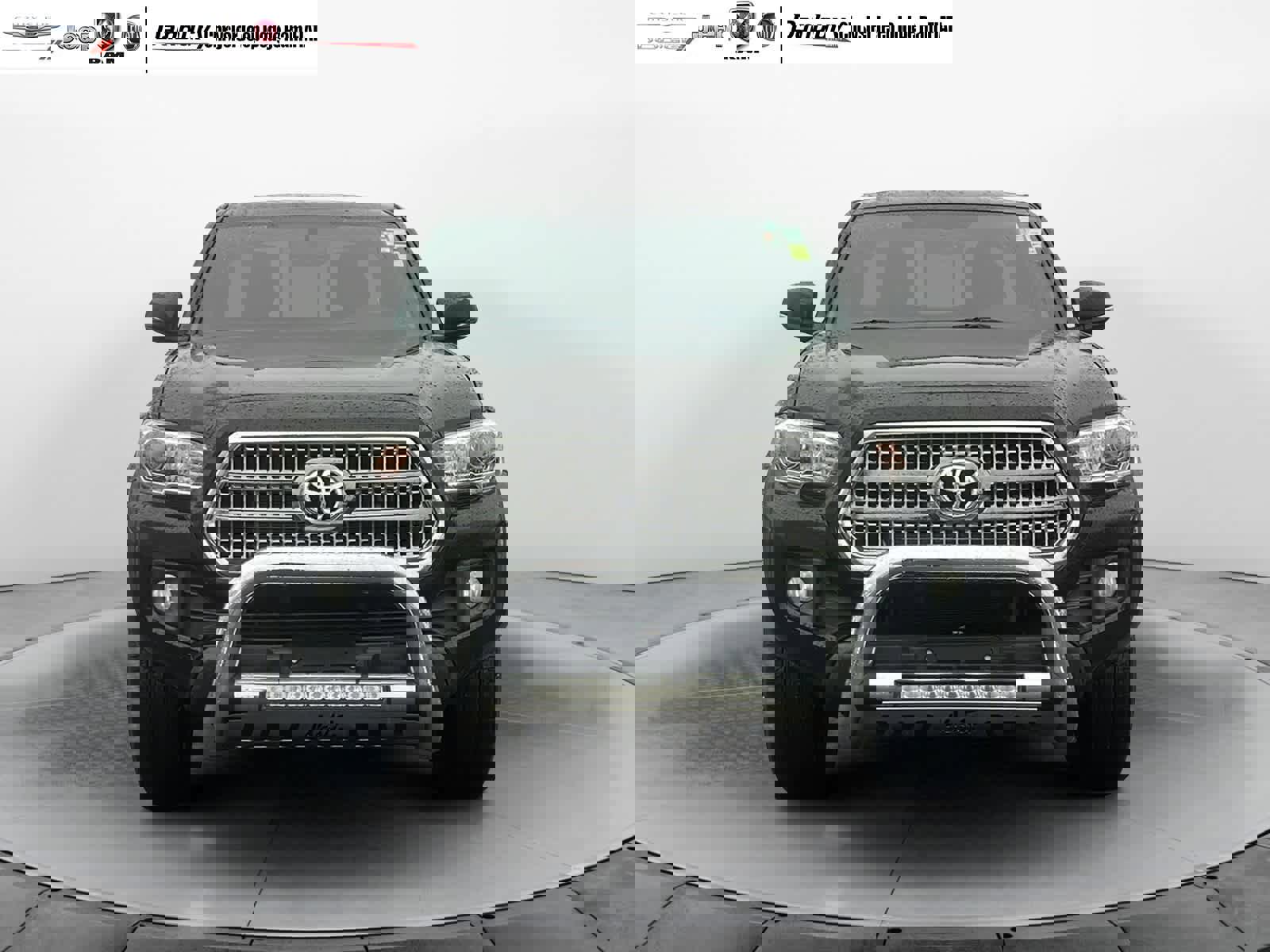 Used 2017 Toyota Tacoma TRD Off-Road image 2