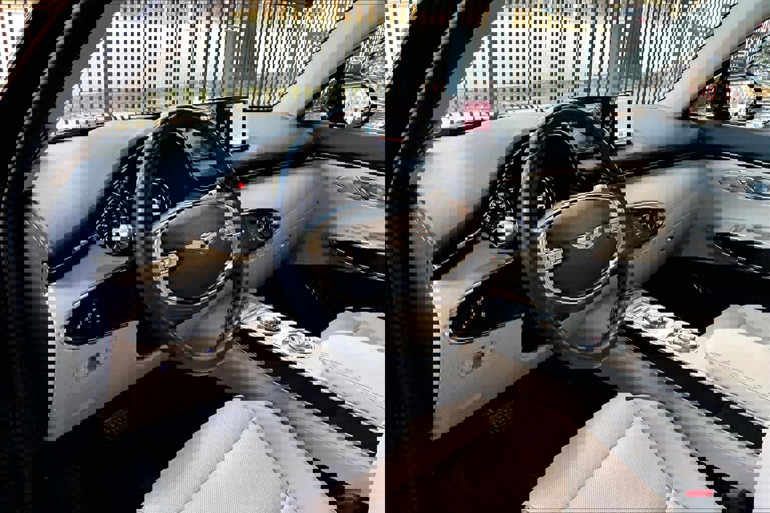 Used 2022 Genesis GV70 2.5T image 17