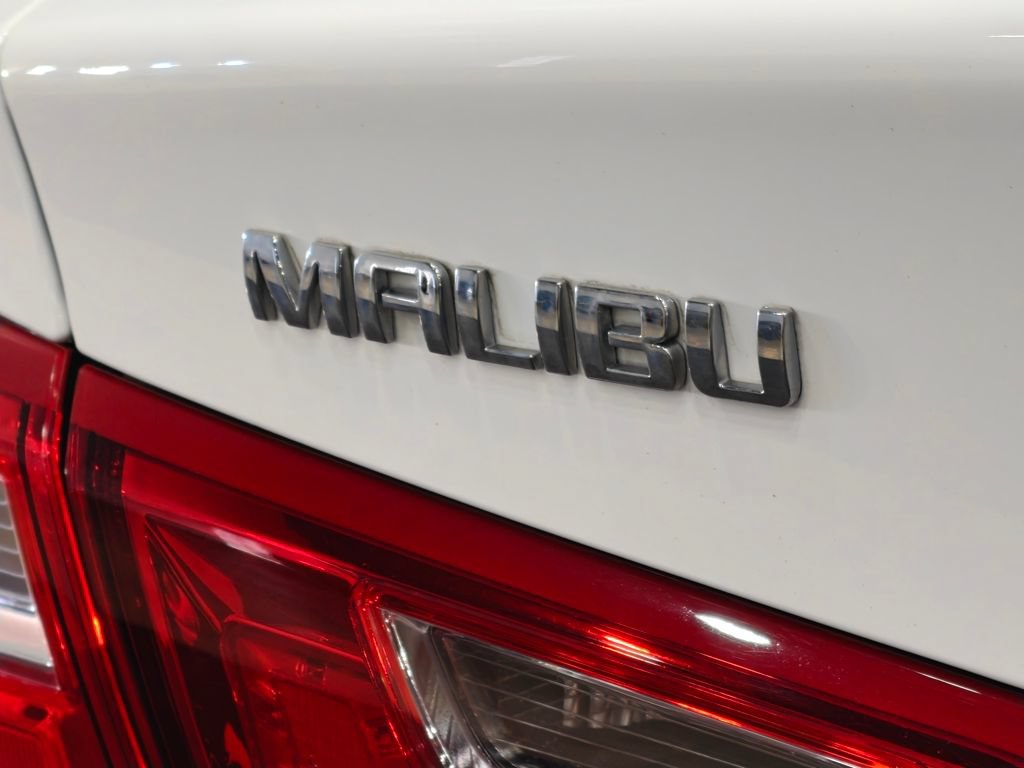 Used 2020 Chevrolet Malibu LS w/ Driver Confidence Package II FWD image 41