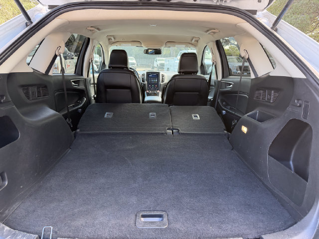 Used 2024 Ford Edge SEL AWD/4WD image 19