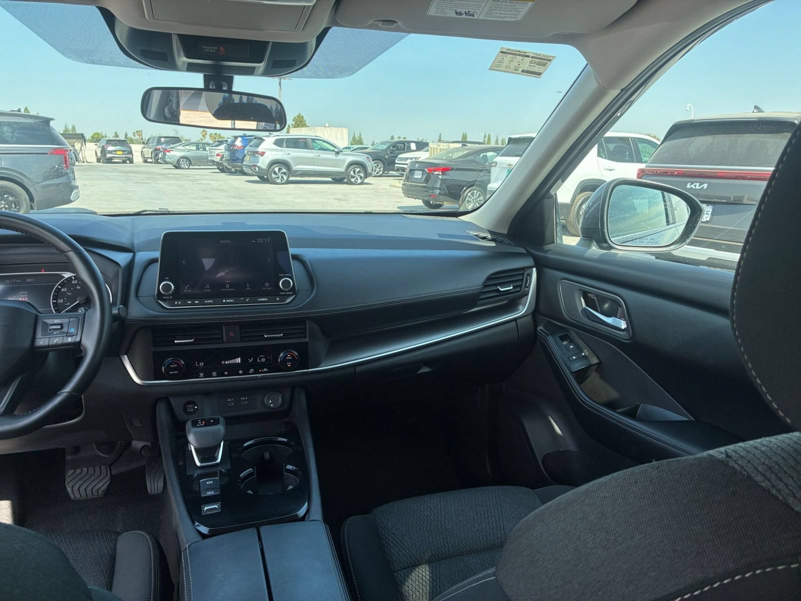 Used 2025 Nissan Rogue SV FWD image 36