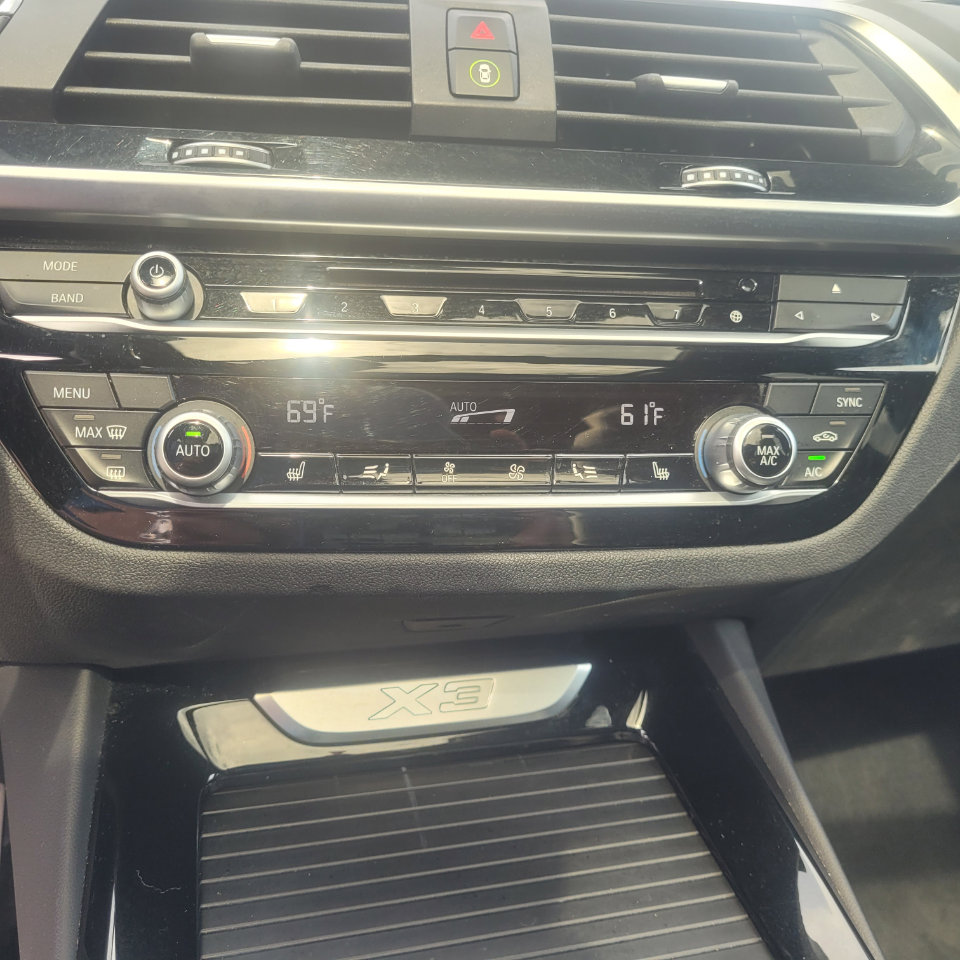 Used 2019 BMW X3 xDrive30i w/ Premium Package image 23