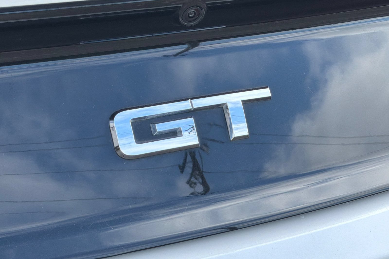 Used 2017 Ford Mustang GT Premium w/ Equipment Group 401A RWD image 25