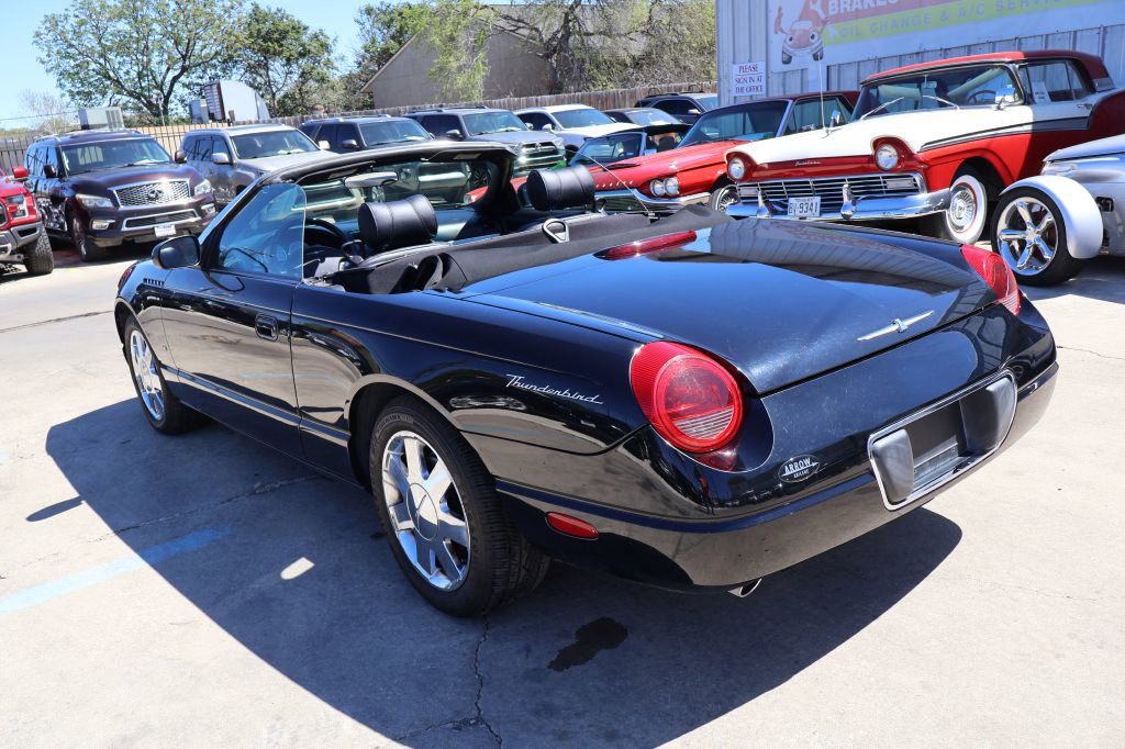 Used 2003 Ford Thunderbird Deluxe image 5