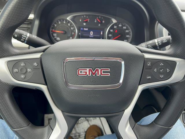 Used 2021 GMC Acadia SLE w/ Driver Convenience Package image 20