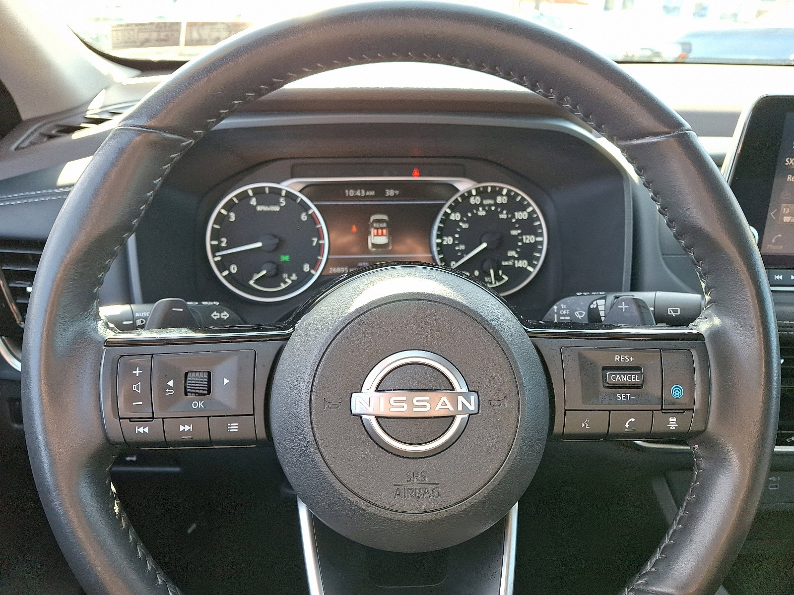 Used 2023 Nissan Rogue SV w/ SV Premium Package image 20