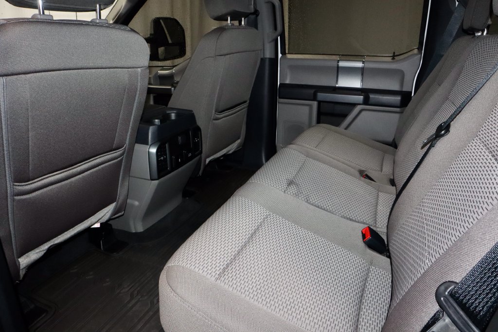 Used 2022 Ford F250 XLT w/ XLT Premium Package AWD/4WD image 23
