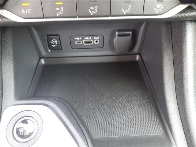 New 2025 Nissan Sentra SV image 14