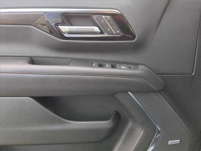 New 2026 Chevrolet Tahoe Premier w/ Sun And Tow Package AWD/4WD image 11