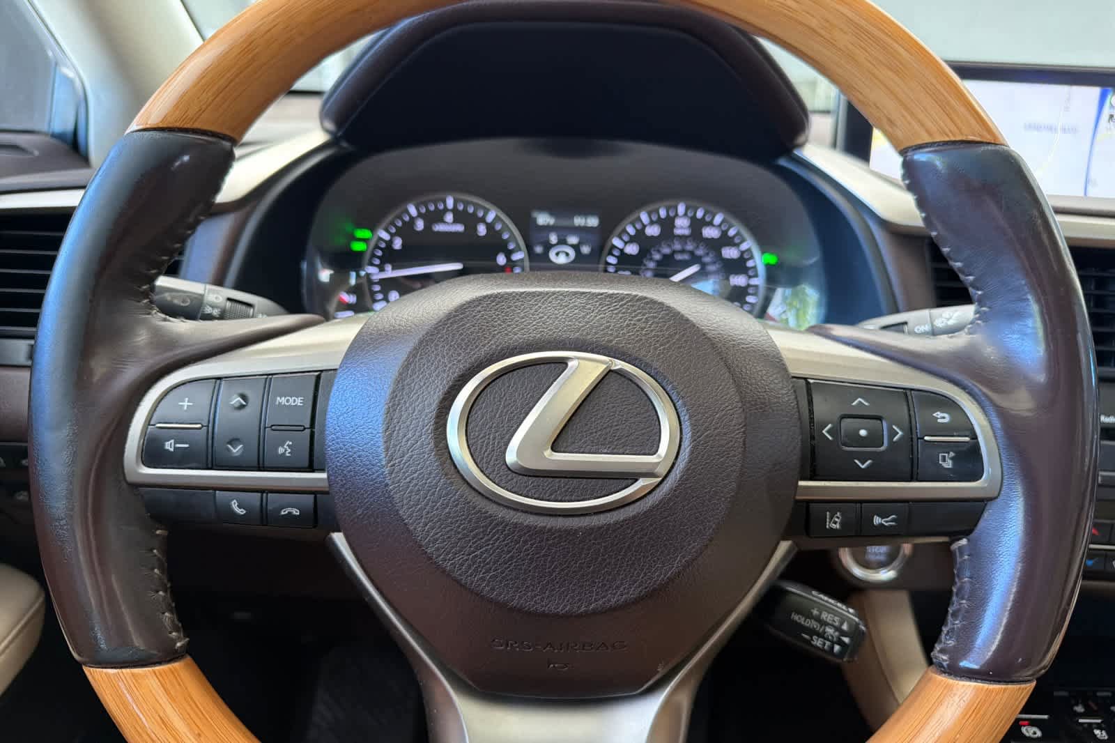 Used 2016 Lexus RX 350 AWD w/ Premium Package image 26