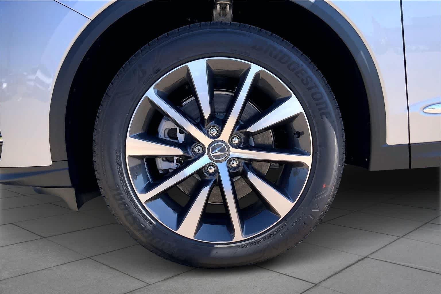 New 2026 Acura MDX w/ Technology Package FWD image 12