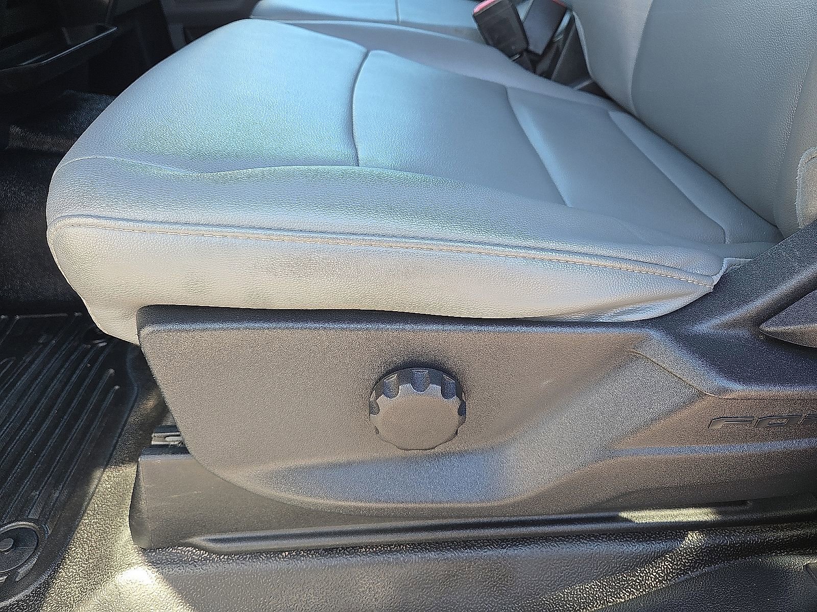 Used 2023 Ford F250 XL w/ XL Driver Assist Package image 13