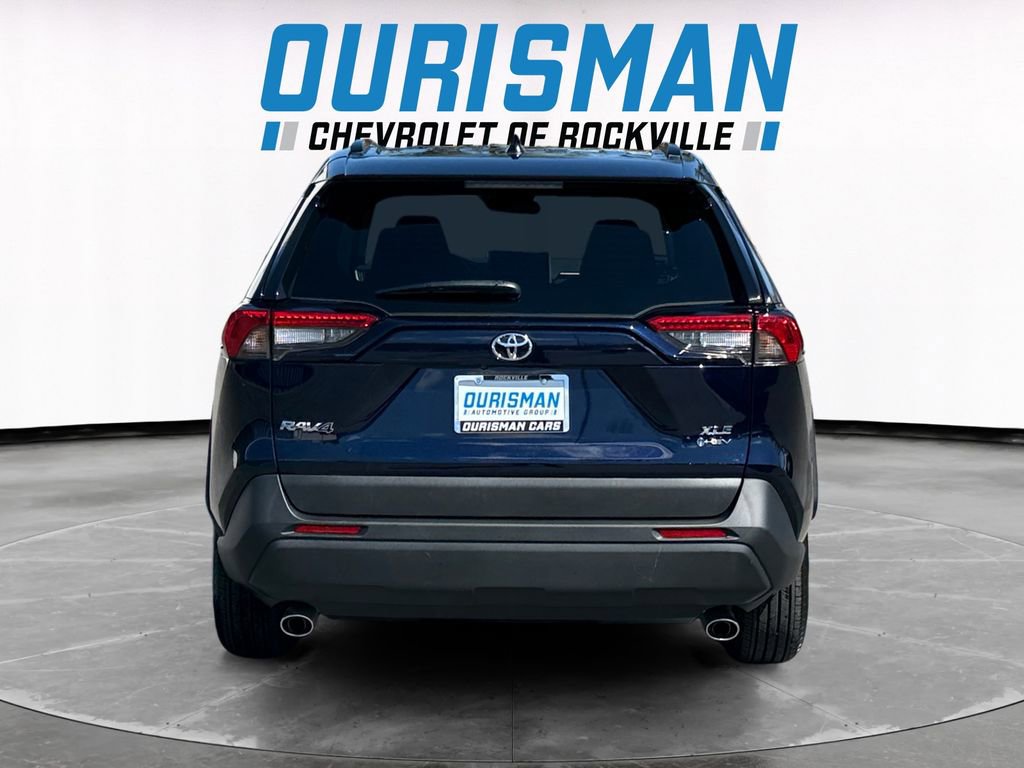 Used 2025 Toyota RAV4 XLE image 5