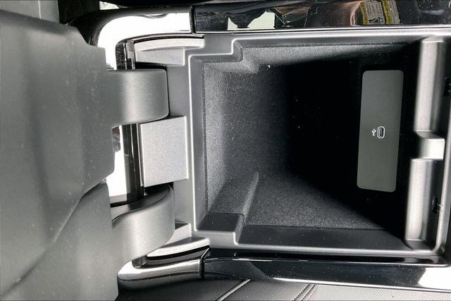 New 2026 Land Rover Range Rover Evoque S image 38