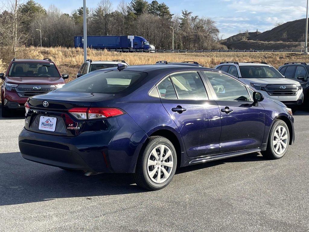 Used 2023 Toyota Corolla LE image 28