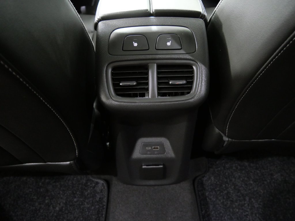 Used 2025 Buick Envision Avenir AWD/4WD image 23