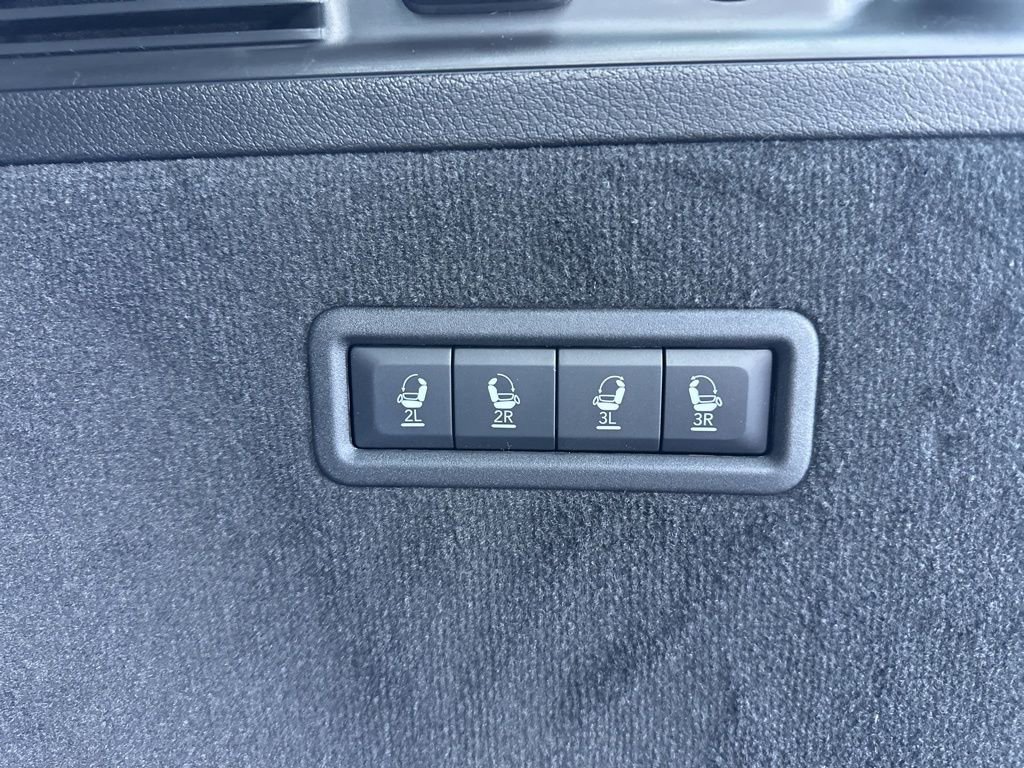 New 2026 Jeep Grand Wagoneer Summit w/ Rear Seat Video Group I image 44