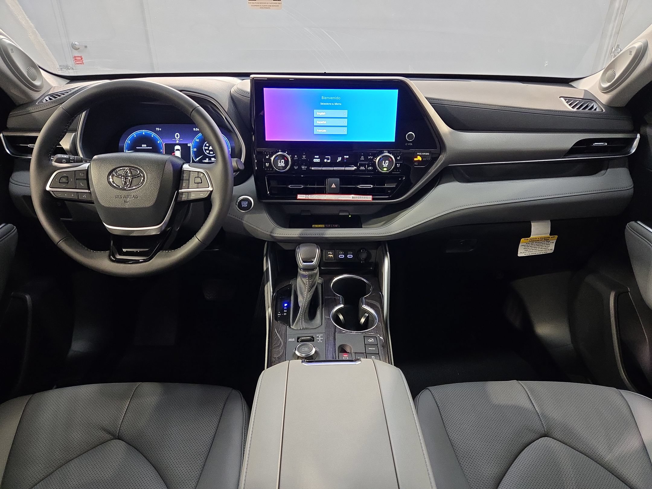 New 2026 Toyota Highlander Limited AWD/4WD image 9