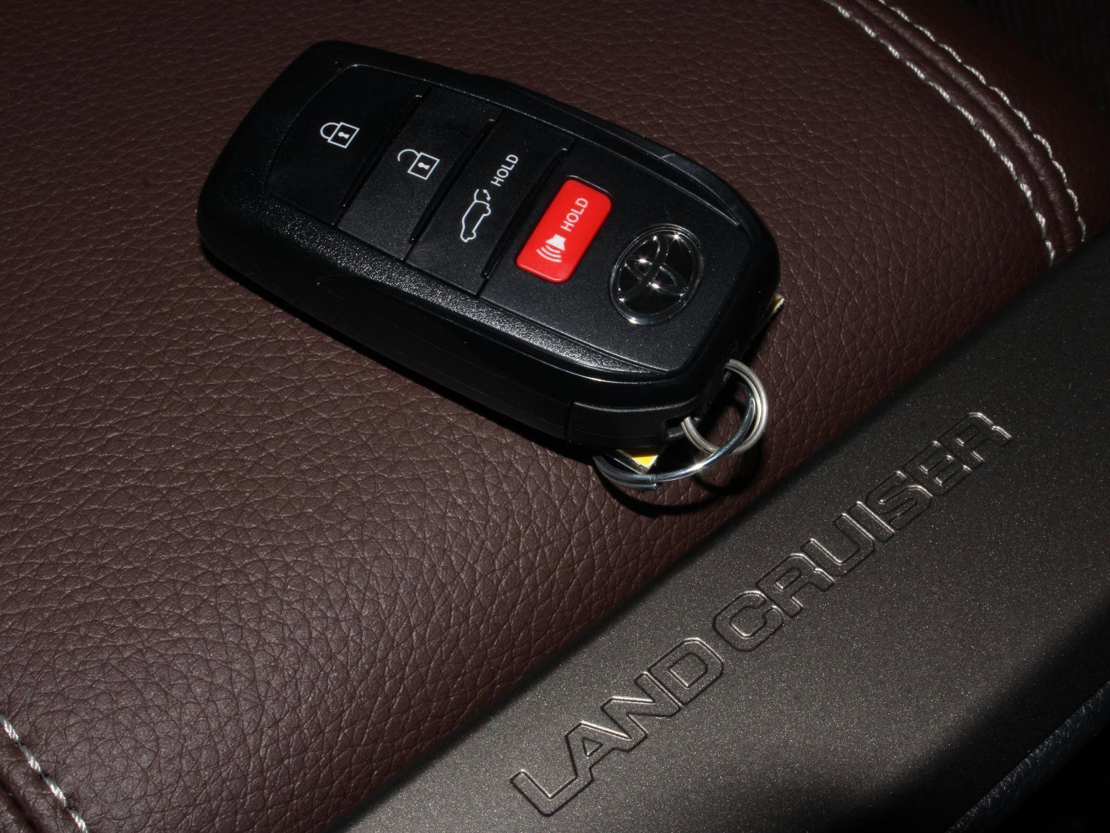 New 2026 Toyota Land Cruiser Base image 19