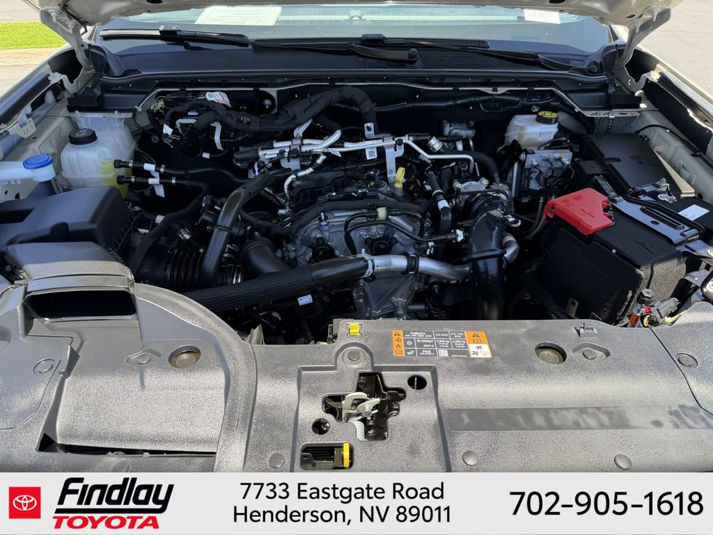 Used 2025 Ford Ranger XLT w/ Advanced Towing Package AWD/4WD image 32