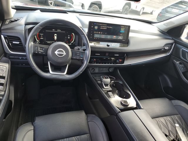 Used 2024 Nissan Rogue Platinum w/ Platinum Premium Package AWD/4WD image 10