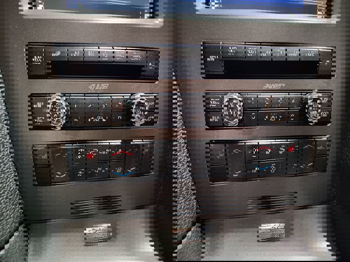 Used 2011 Ford Mustang GT Premium w/ Electronics Pkg image 30