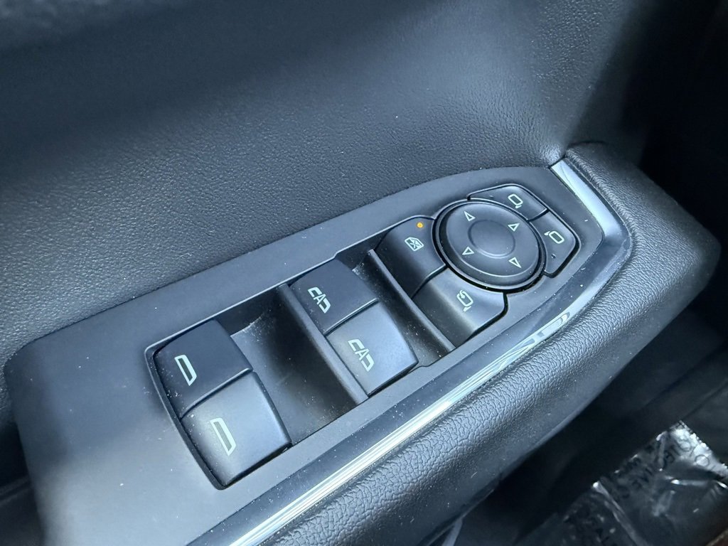 Used 2025 GMC Sierra 1500 SLT image 23