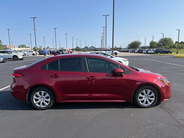 Certified 2025 Toyota Corolla LE FWD image 10