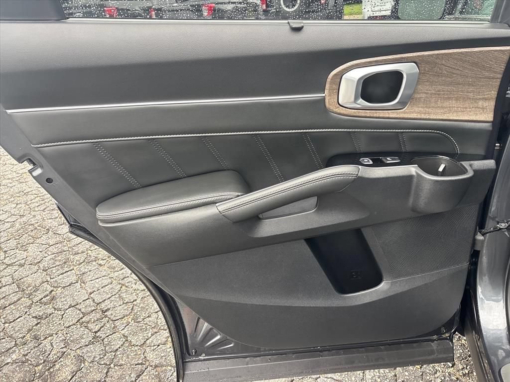 Used 2022 Kia Sorento X-Line EX AWD/4WD image 17