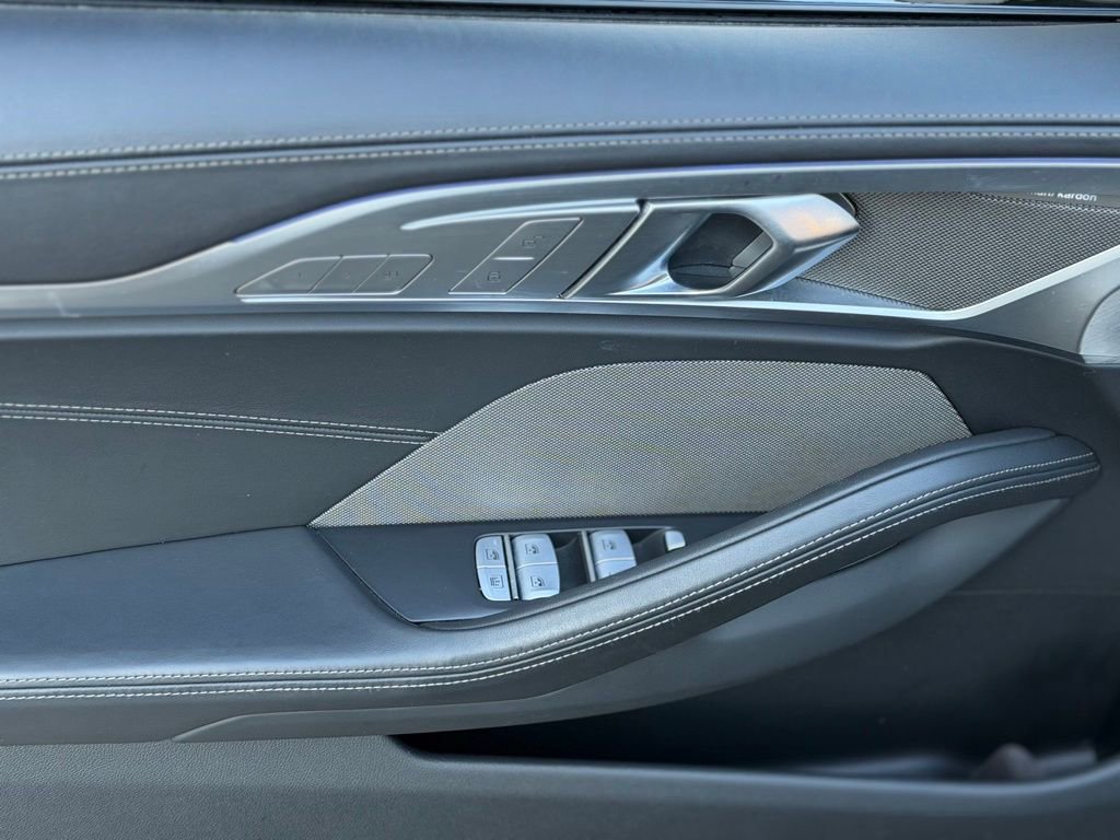 Used 2025 BMW 840i w/ M Sport Professional Package image 28