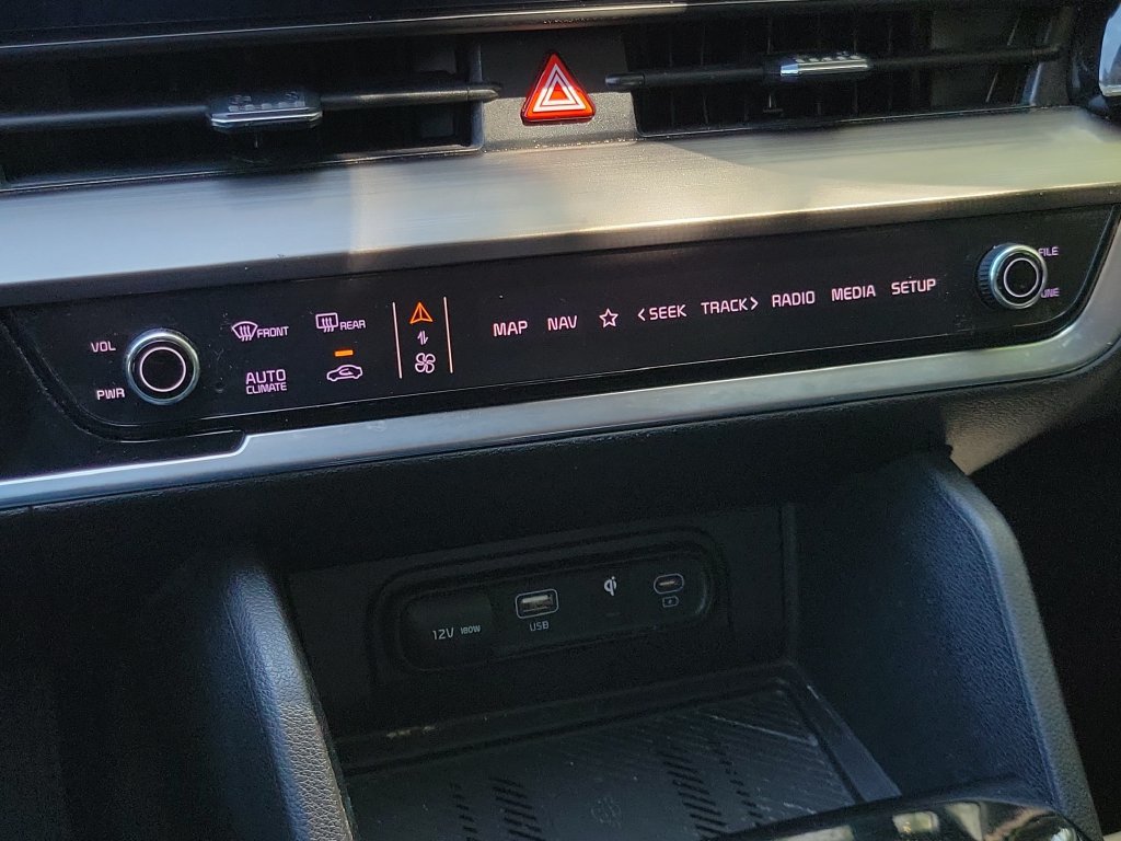 Certified 2023 Kia Sportage EX FWD image 23