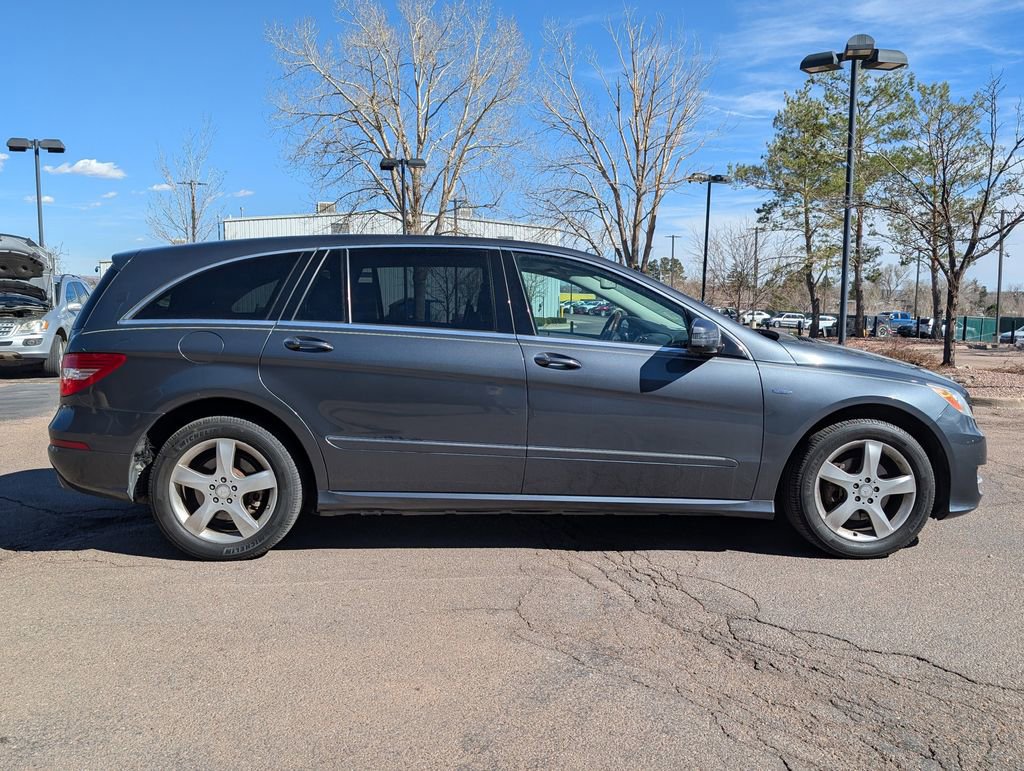 Used 2012 Mercedes-Benz R 350 R 350 image 4