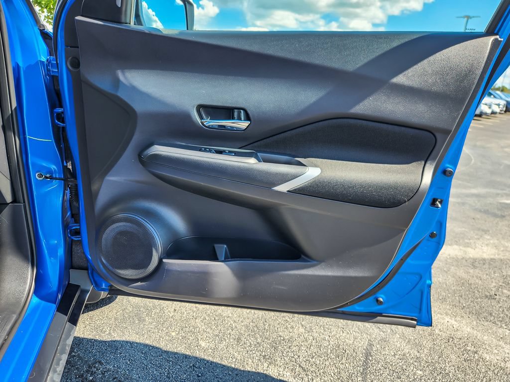 Used 2024 Nissan Kicks SV w/ Exterior Package FWD image 19