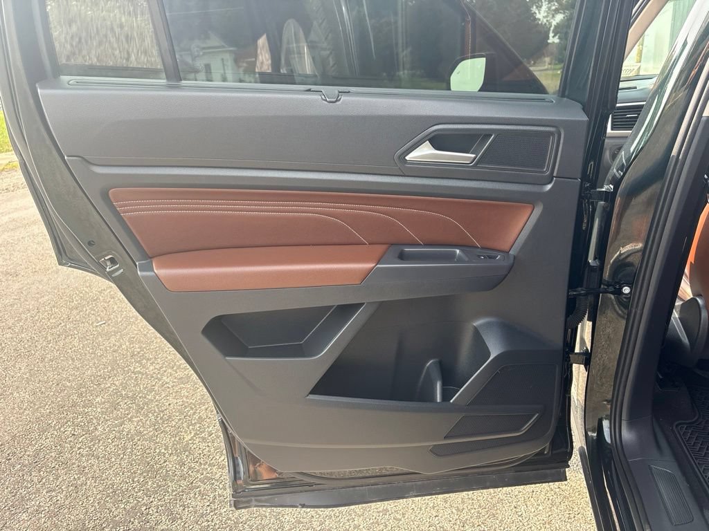 Used 2021 Volkswagen Atlas SEL w/ MDO Package (Bench Seat) AWD/4WD image 23